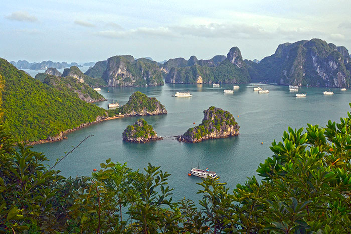 top 10 incontournables voyage au vietnam baie along